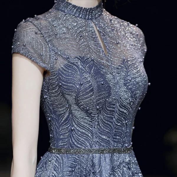 Scintillantes Bleu Marine Robe De Soirée 2020 Princesse Transparentes Col Haut Manches Courtes Glitter Tulle Perlage Longue Volants Dos Nu Robe De Ceremonie