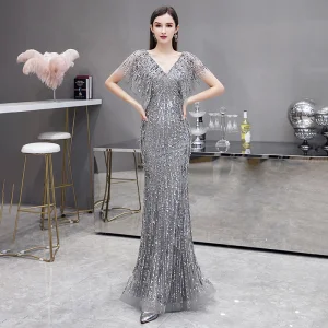 Luxury Gorgeous Grey Evening Dresses 2020 Trumpet Mermaid V Neck Short Sleeve Sequins Beading Sweep Train Backless Formal Dresses