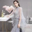 Illusion Haut de Gamme Gris Tapis rouge Transparentes Robe De Soirée Avec Châle 2020 Trompette / Sirène Col v profond Sans Manches Plumes Perlage Train De Balayage Volants Dos Nu Robe De Ceremonie