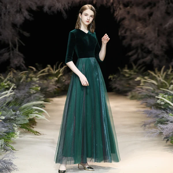 Affordable Dark Green Suede Winter Evening Dresses  2020 A-Line / Princess V-Neck 1/2 Sleeves Floor-Length / Long Ruffle Formal Dresses