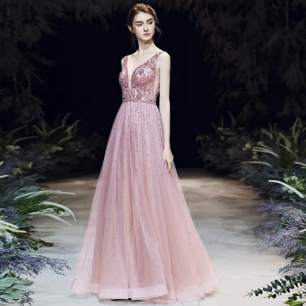 High End Rosa Abendkleider 2020 A Linie Durchsichtige Tiefer V-Ausschnitt Ärmellos Perlenstickerei Perle Strass Stoffgürtel Lange Rüschen Rückenfreies Festliche Kleider