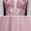 High End Rosa Abendkleider 2020 A Linie Durchsichtige Tiefer V-Ausschnitt Ärmellos Perlenstickerei Perle Strass Stoffgürtel Lange Rüschen Rückenfreies Festliche Kleider