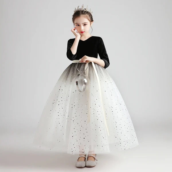 Chic / Beautiful Black White Suede Birthday Flower Girl Dresses 2020 Ball Gown 3/4 Sleeve V-Neck Star Sequins Sash Floor-Length / Long Ruffle