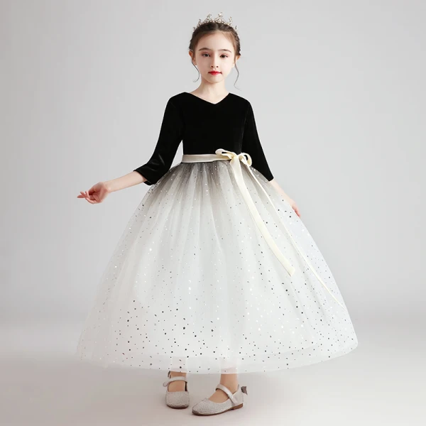 Chic / Beautiful Black White Suede Birthday Flower Girl Dresses 2020 Ball Gown 3/4 Sleeve V-Neck Star Sequins Sash Floor-Length / Long Ruffle