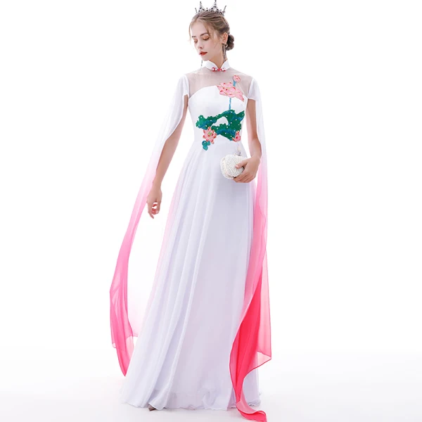 Chinese style Affordable White Chiffon Evening Dresses  2020 A-Line / Princess See-through High Neck Short Sleeve Appliques Embroidered Flower Watteau Train Formal Dresses