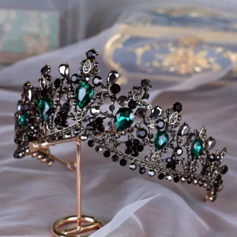 Vintage Retro Baroque Black Tiara Bridal Hair Accessories 2020 Alloy Dark Green Rhinestone Accessories