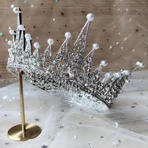 Snygga Fina Silver Tiara Brud Huvudbonad 2020 Metall Pärla Rhinestone Bröllop Tillbehör