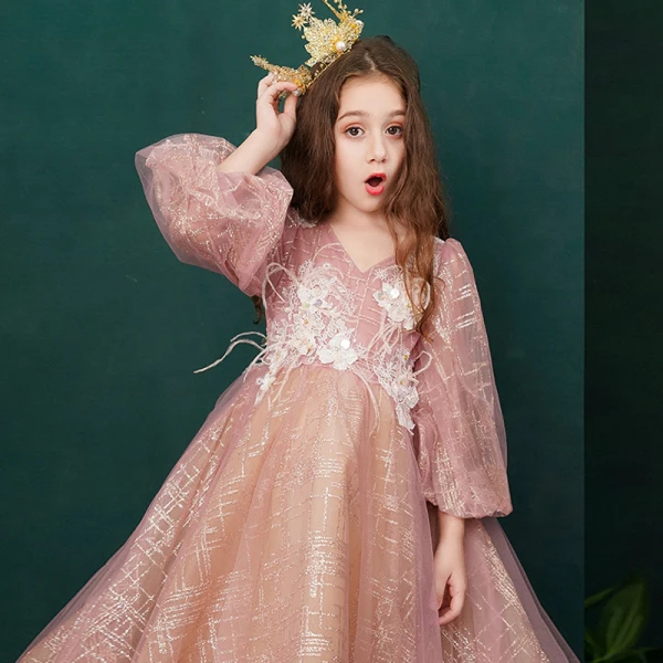 Victorian Style Pearl Pink Birthday Flower Girl Dresses 2020 Princess V-Neck Puffy Long Sleeve Backless Appliques Lace Beading Glitter Tulle Feather Sweep Train Ruffle