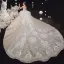 Luksus Champagne Bryllups Brudekjoler 2020 Ballkjole Kjæreste Uten Ermer Ryggløse Glitter Tyll Appliques Blonder Beading Royal Train Buste