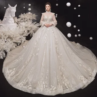 Vintage Originale Style Victorien Champagne Transparentes La Mariée Robe De Mariée 2020 Robe Boule Col Haut Gonflée Manches Longues Dos Nu Fleur Appliques En Dentelle Perlage Glitter Tulle Cathedral Train Volants