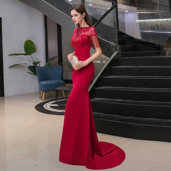 Élégant Bordeaux Transparentes Robe De Soirée 2020 Trompette / Sirène Encolure Dégagée Manches Courtes Appliques En Dentelle Paillettes Perlage Gland Faux Diamant Train De Balayage