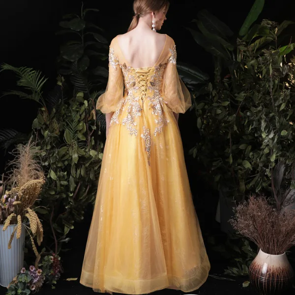 Style Victorien Doré Robe De Soirée 2020 Princesse Transparentes Encolure Carrée Gonflée 3/4 Manches Appliques En Dentelle Paillettes Longue Volants Dos Nu Robe De Ceremonie