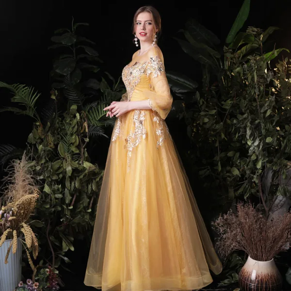 Style Victorien Doré Robe De Soirée 2020 Princesse Transparentes Encolure Carrée Gonflée 3/4 Manches Appliques En Dentelle Paillettes Longue Volants Dos Nu Robe De Ceremonie