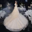 Schöne Champagner Hochzeits Brautkleider / Hochzeitskleider 2020 A Linie Off Shoulder Kurze Ärmel Rückenfreies Applikationen Spitze Pailletten Perlenstickerei Kathedrale Schleppe Rüschen