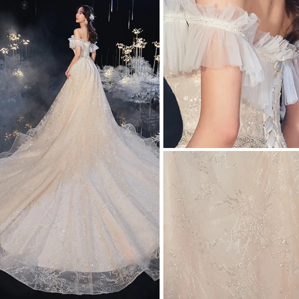 Schöne Champagner Hochzeits Brautkleider / Hochzeitskleider 2020 A Linie Off Shoulder Kurze Ärmel Rückenfreies Applikationen Spitze Pailletten Perlenstickerei Kathedrale Schleppe Rüschen