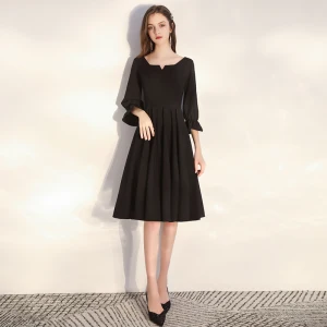 Abordable Noire De Retour Robe De Graduation 2020 Princesse Encolure Carrée Gonflée 3 4 Manches Mi Longues Volants Dos Nu Robe De Ceremonie
