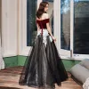 Chic / Beautiful Black Red Suede Evening Dresses  2020 A-Line / Princess Off-The-Shoulder Short Sleeve Checked Tulle Appliques Lace Floor-Length / Long Ruffle Formal Dresses