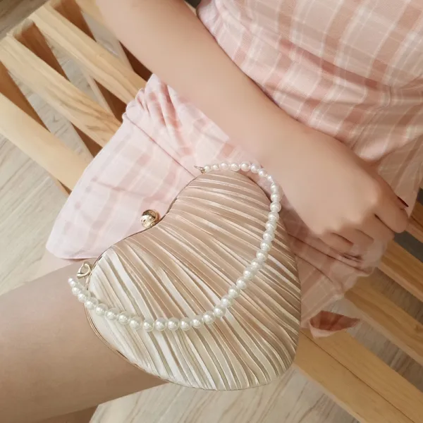 Simple Champagne Soie Forme de coeur Pochette 2020