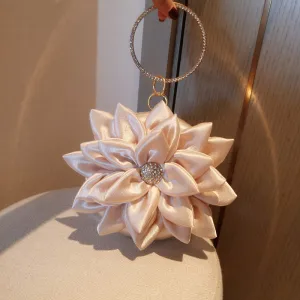 Unika Champagne Blomma Kuvertväska 2020 Metall Rhinestone