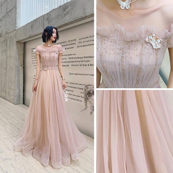 Elegante Rosa Durchsichtige Abendkleider 2020 A Linie Rundhalsausschnitt Kurze Ärmel Perlenstickerei Lange Rüschen Rückenfreies Festliche Kleider