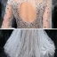 Luxe Gris Transparentes Robe De Soirée 2020 Trompette / Sirène Encolure Carrée Manches Longues Plumes Fait main Perlage Longue Volants Dos Nu Robe De Ceremonie