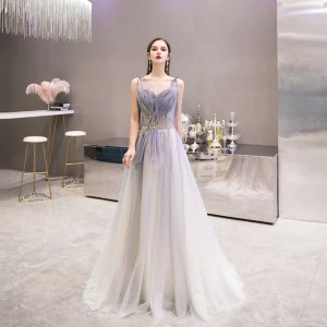 Elegant Purple Gradient Farge Selskapskjoler 2020 Prinsesse Spaghettistropper Uten Ermer Beading Perle Glitter Tyll Feie Tog Buste Ryggløse