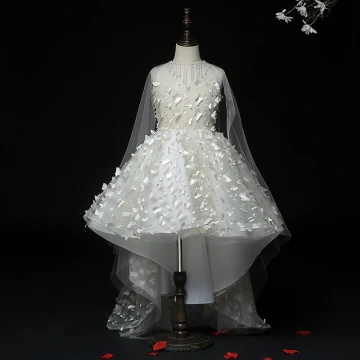 Fée Des Fleurs Blanche Transparentes Robe Ceremonie Fille 2020 Robe Boule Encolure Dégagée Sans Manches Appliques Papillon Perlage Gland Asymétrique Watteau Train Volants