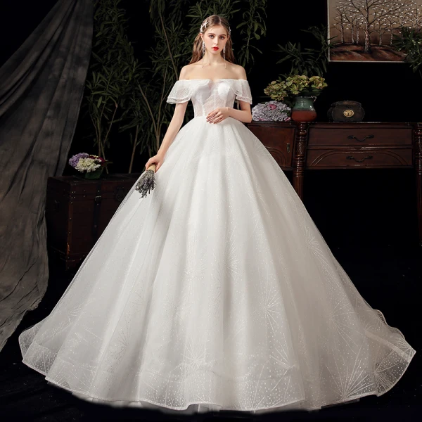 Schöne Ivory / Creme Hochzeits Brautkleider / Hochzeitskleider 2020 Ballkleid Off Shoulder Kurze Ärmel Rückenfreies Glanz Tülle Kapelle-Schleppe Rüschen