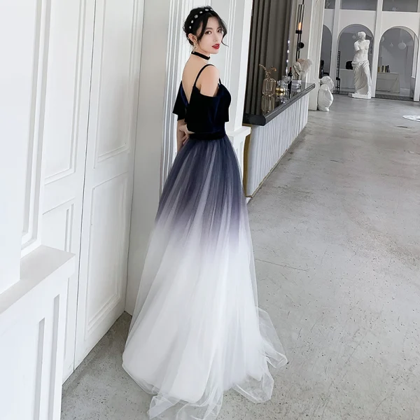 Chic / Belle Bleu Marine Dégradé De Couleur Blanche Robe De Soirée 2020 Princesse Bretelles Spaghetti Manches Courtes Ceinture Longue Volants Dos Nu Robe De Ceremonie