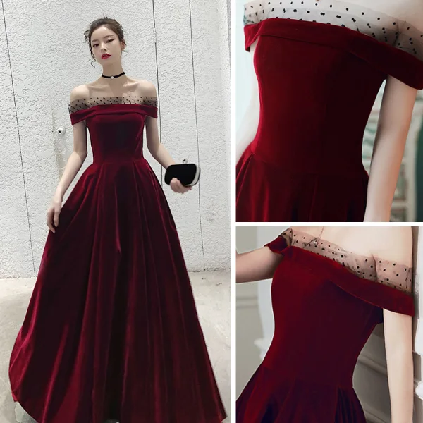 Modest / Simple Burgundy Velour Evening Dresses  2020 A-Line / Princess Off-The-Shoulder Short Sleeve Spotted Tulle Floor-Length / Long Ruffle Backless Formal Dresses