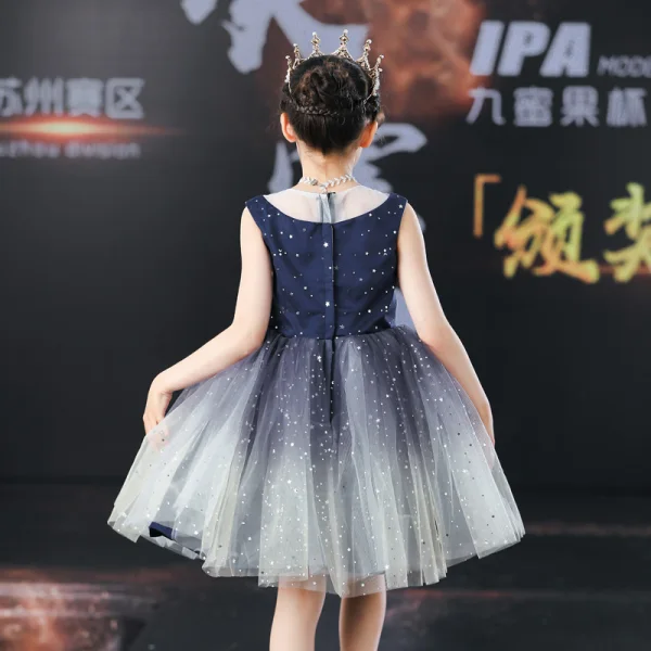 Starry Sky Navy Blue Birthday Flower Girl Dresses 2023 Ball Gown Scoop Neck Sleeveless Star Sequins Short Ruffle
