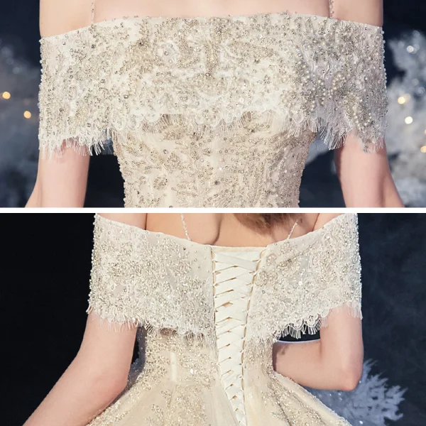 Schöne Champagner Hochzeits Brautkleider / Hochzeitskleider 2020 Ballkleid Off Shoulder Spaghettiträger Kurze Ärmel Rückenfreies Applikationen Spitze Perlenstickerei Glanz Tülle Kathedrale Schleppe Rüschen