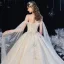 Chic / Belle Champagne La Mariée Robe De Mariée 2020 Robe Boule De l'épaule Manches Courtes Dos Nu Appliques En Dentelle Fleur Paillettes Perlage Cathedral Train Volants