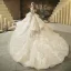 Luxe Champagne La Mariée Robe De Mariée 2020 Robe Boule De l'épaule Manches Courtes Dos Nu Appliques En Dentelle Perlage Royal Train Volants