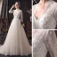 Prisvärd Champagne Spets Brud Bröllopsklänningar 2020 Prinsessa V-Hals 3/4 ärm Halterneck Beading Pärla Svep Tåg Ruffle