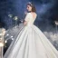 Mode Champagne Satin La Mariée Robe De Mariée 2020 Robe Boule Encolure Carrée Manches Courtes Dos Nu Cathedral Train Volants