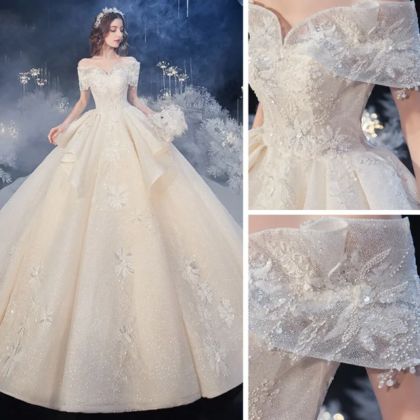 Luxe Champagne La Mariée Robe De Mariée 2020 Robe Boule De l'épaule Manches Courtes Dos Nu Appliques En Dentelle Perlage Glitter Tulle Royal Train Volants