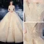 Chic / Belle Champagne La Mariée Robe De Mariée 2020 Robe Boule De l'épaule Manches Courtes Dos Nu Appliques En Dentelle Perlage Perle Paillettes Cathedral Train