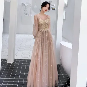 Viktoriansk Stil Champagne Aftonklänningar 2020 Prinsessa V Hals Pösigt Långärmad Stjärna Paljetter Appliqués Beading Långa Ruffle Halterneck Formella Klänningar