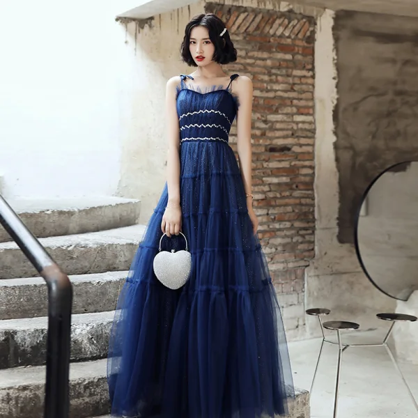 Elegante Königliches Blau Abendkleider 2020 A Linie Spaghettiträger Ärmellos Pailletten Glanz Tülle Lange Rüschen Rückenfreies Festliche Kleider