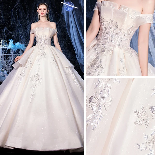 Chic / Belle Ivoire La Mariée Robe De Mariée 2020 Robe Boule De l'épaule Manches Courtes Dos Nu Appliques En Dentelle Perlage Glitter Tulle Cathedral Train Volants