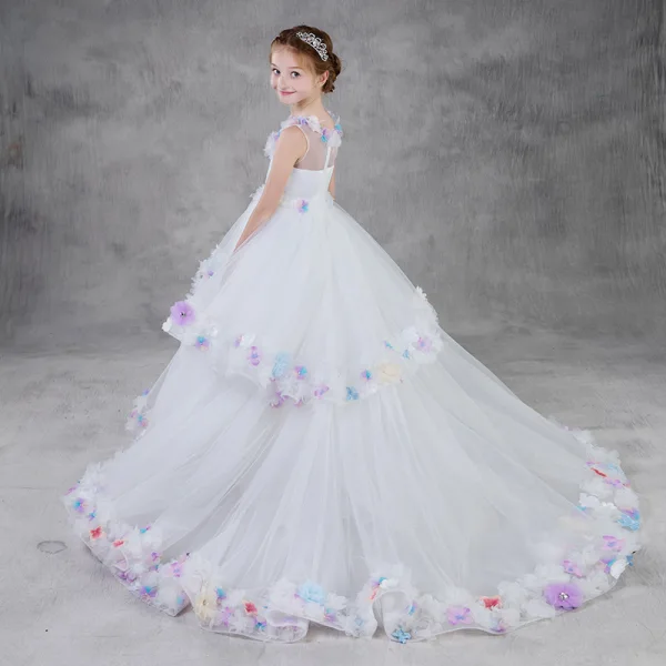Flower Fairy White Flower Girl Dresses 2020 Ball Gown Scoop Neck Sleeveless Backless Appliques Flower Rhinestone Sweep Train Cascading Ruffles
