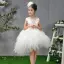Mode Blanche Transparentes Anniversaire Robe Ceremonie Fille 2020 Robe Boule Encolure Dégagée Sans Manches Perlage Asymétrique Volants en Cascade