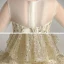 Glitzernden Gold Geburtstag Blumenmädchenkleider 2020 Ballkleid Durchsichtige Rundhalsausschnitt 1/2 Ärmel Applikationen Pailletten Sweep / Pinsel Zug Fallende Rüsche