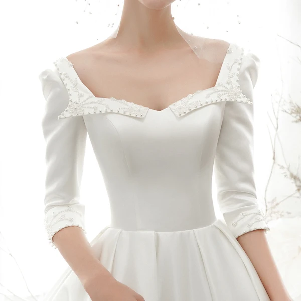 Vintage / Retro Ivory Satin Bridal Wedding Dresses 2020 Ball Gown Square Neckline 3/4 Sleeve Backless Beading Pearl Chapel Train Ruffle