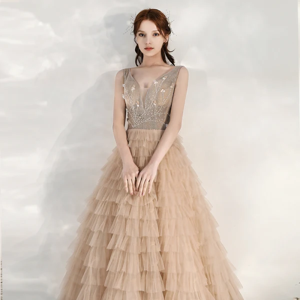 Chic / Belle Kaki Robe De Soirée 2020 Princesse Transparentes Col v profond Sans Manches Perlage Longue Volants en Cascade Dos Nu Robe De Ceremonie