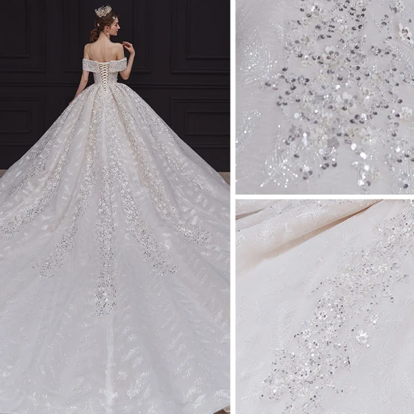 Luxe Champagne La Mariée Robe De Mariée 2020 Robe Boule De l'épaule Transparentes V-Cou Manches Courtes Dos Nu Appliques Paillettes Perlage Glitter Tulle Royal Train Volants