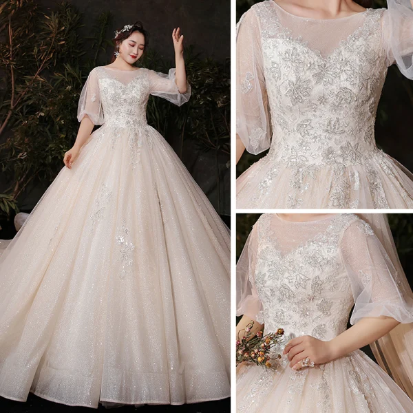 Viktorianischer Stil Champagner Plus Größe Brautkleider / Hochzeitskleider 2020 Ballkleid Durchsichtige Rundhalsausschnitt Geschwollenes 1/2 Ärmel Rückenfreies Applikationen Spitze Perlenstickerei Glanz Tülle Kathedrale Schleppe Rüschen
