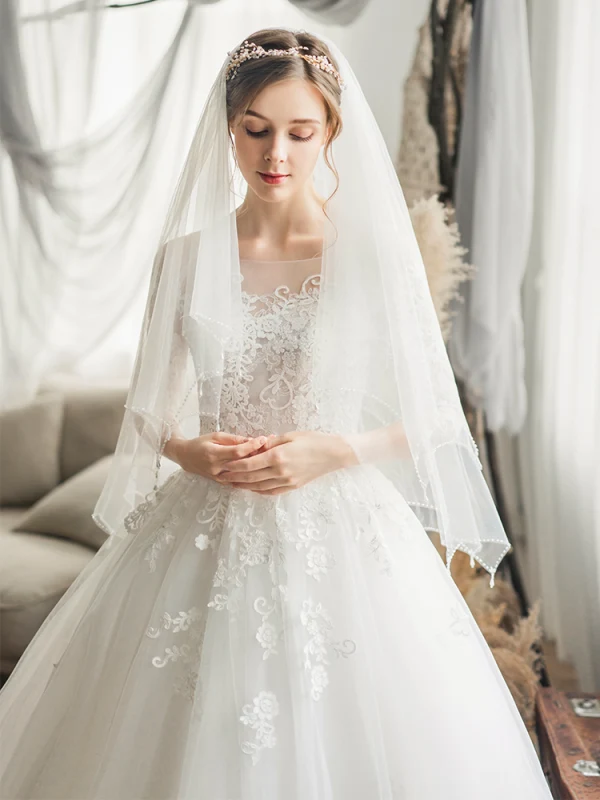 High End Ivory / Creme Durchsichtige Hochzeits Brautkleider / Hochzeitskleider 2020 A Linie Eckiger Ausschnitt 3/4 Ärmel Rückenfreies Durchbohrt Applikationen Spitze Hof-Schleppe Rüschen