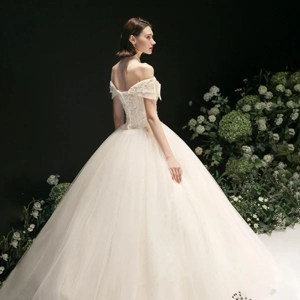 Luxury / Gorgeous Champagne Bridal Wedding Dresses 2020 Ball Gown Off-The-Shoulder Short Sleeve Backless Beading Sequins Glitter Tulle Floor-Length / Long Ruffle